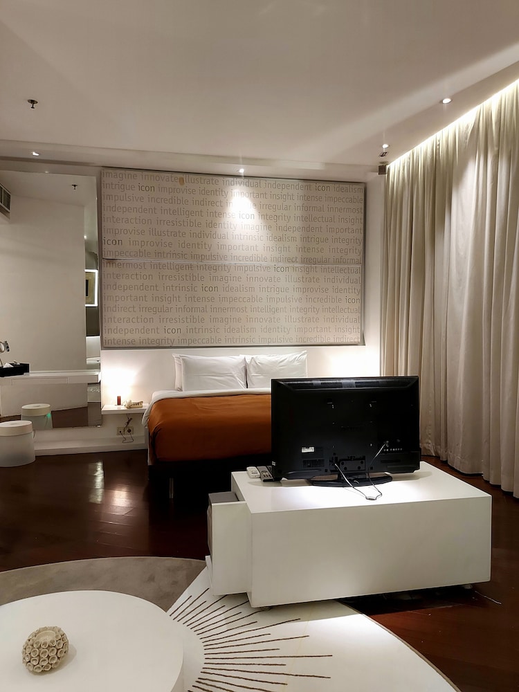 Kemang Icon By Alila 4/50