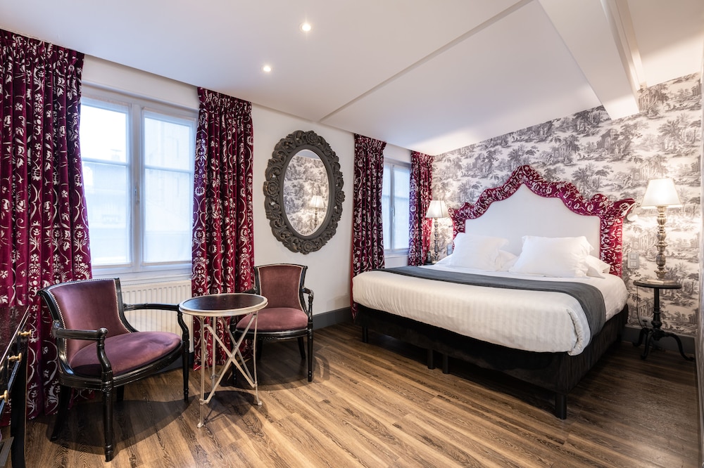 COMFORT, DOUBLE BED