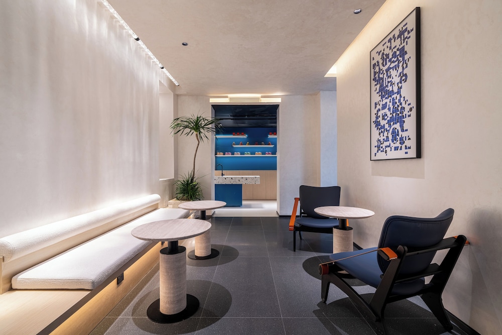 CYBO Station SSAW Hotel Chunxi Road Tianfu Square Chengdu 25/39
