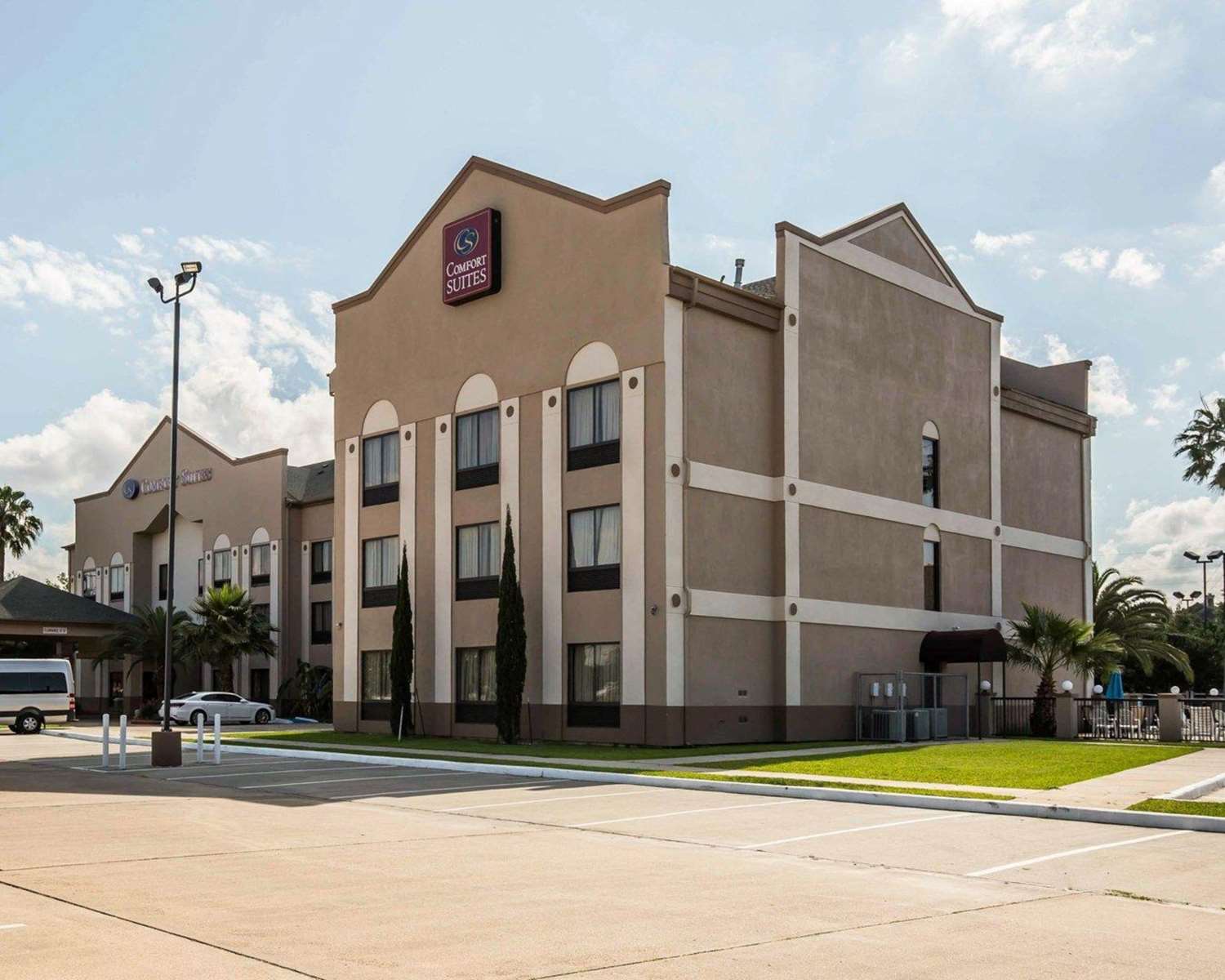 Spark by Hilton Stafford Sugar Land 3/40