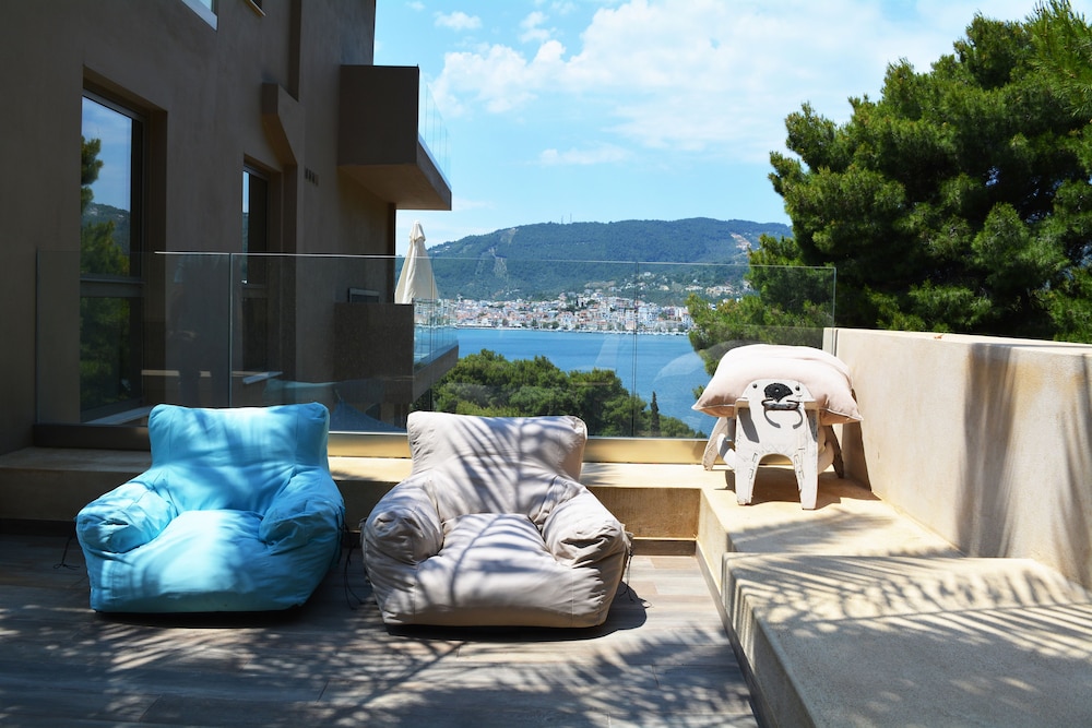 Core Luxury Suites 31/55