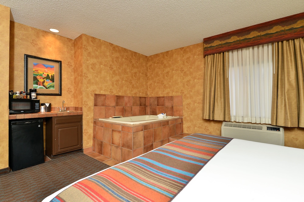 Best Western Plus Inn Of Santa Fe 6/38