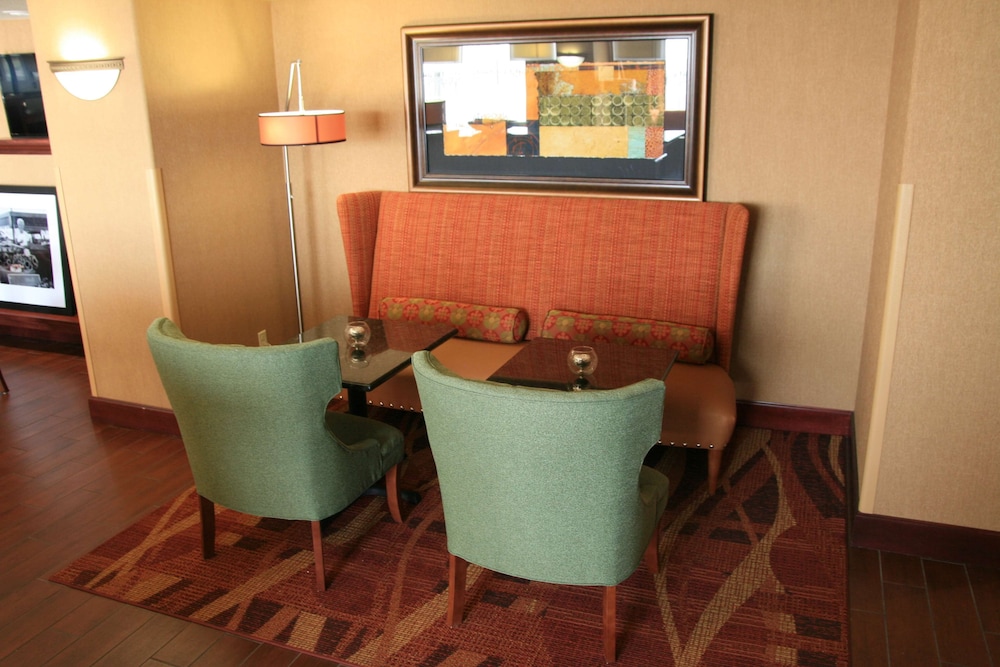 Hampton Inn Hays North of I 70 21/37