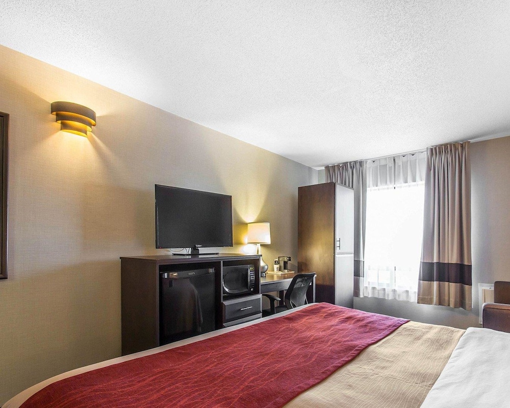 Comfort Inn Midland 26/42