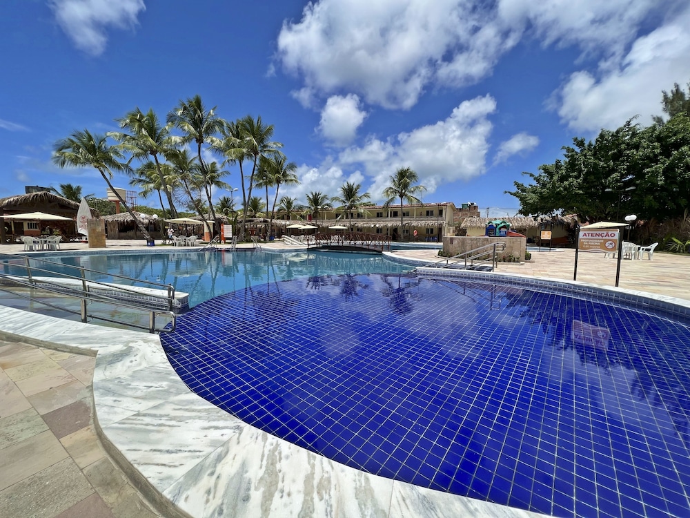Arena Carneiros Hotel by AFT 22/50