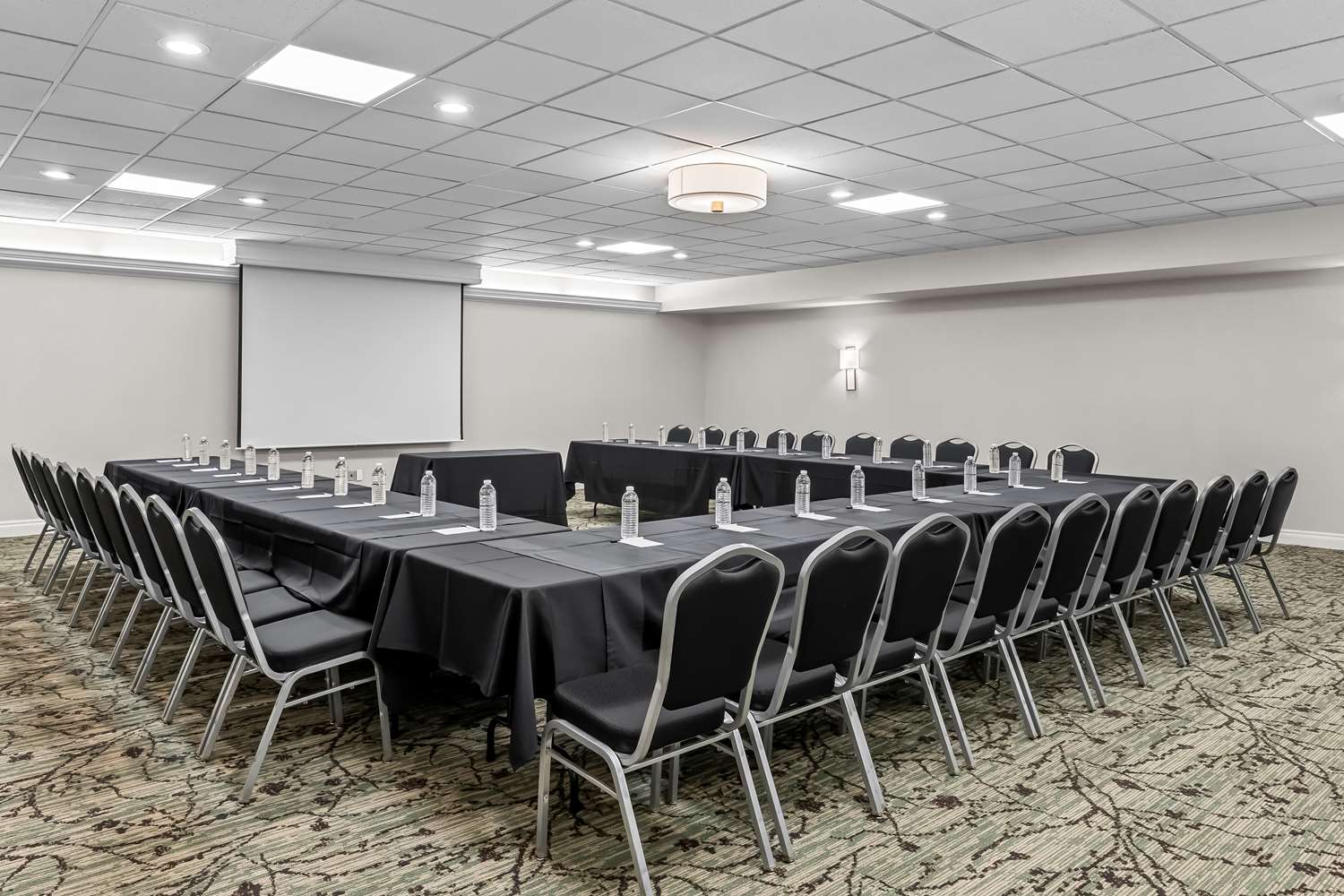 Best Western Plus Puyallup Hotel 22/35
