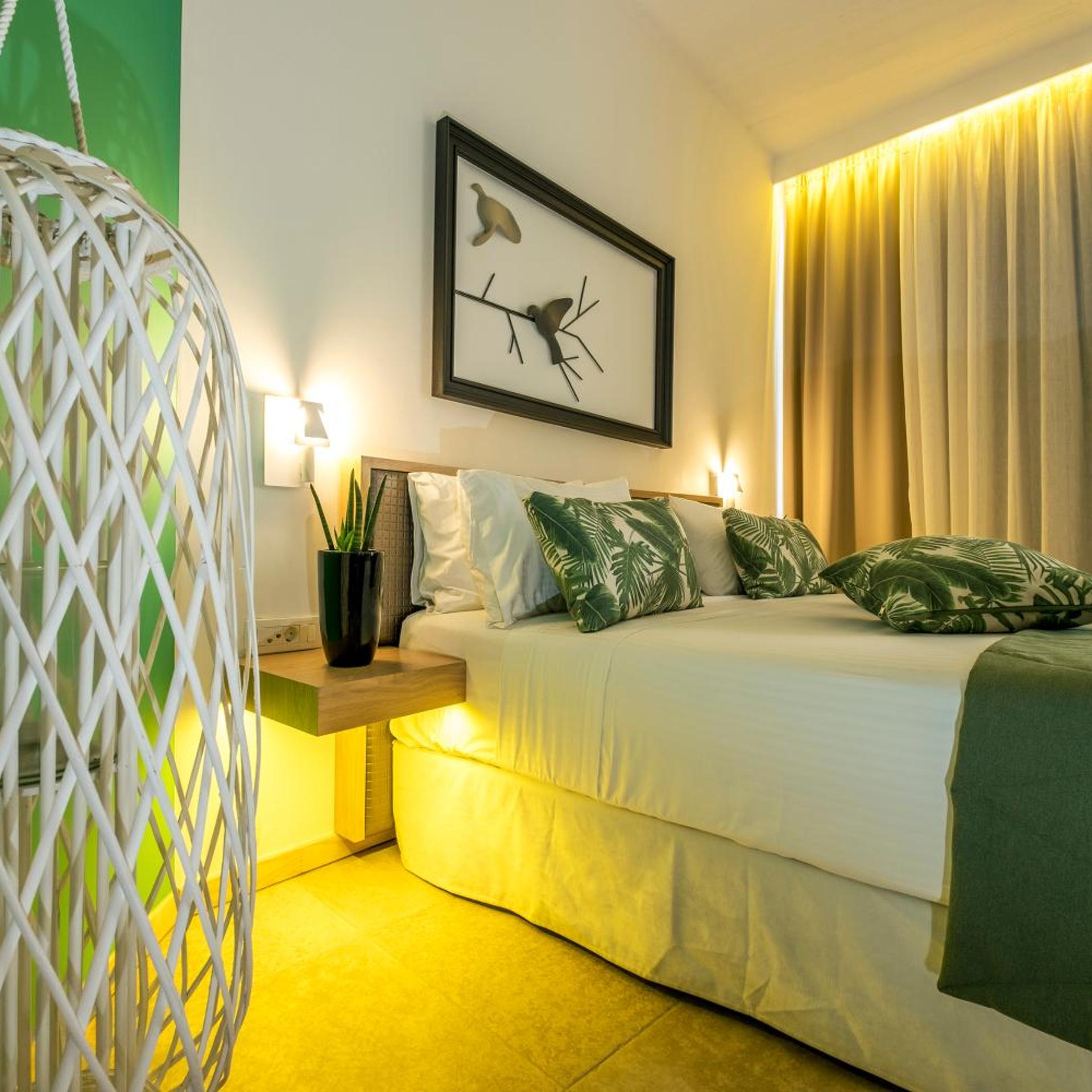Kalamaki Luxury Suites 14/51