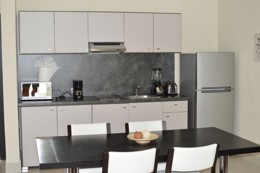 Lifestyle Royal Suites 36/44