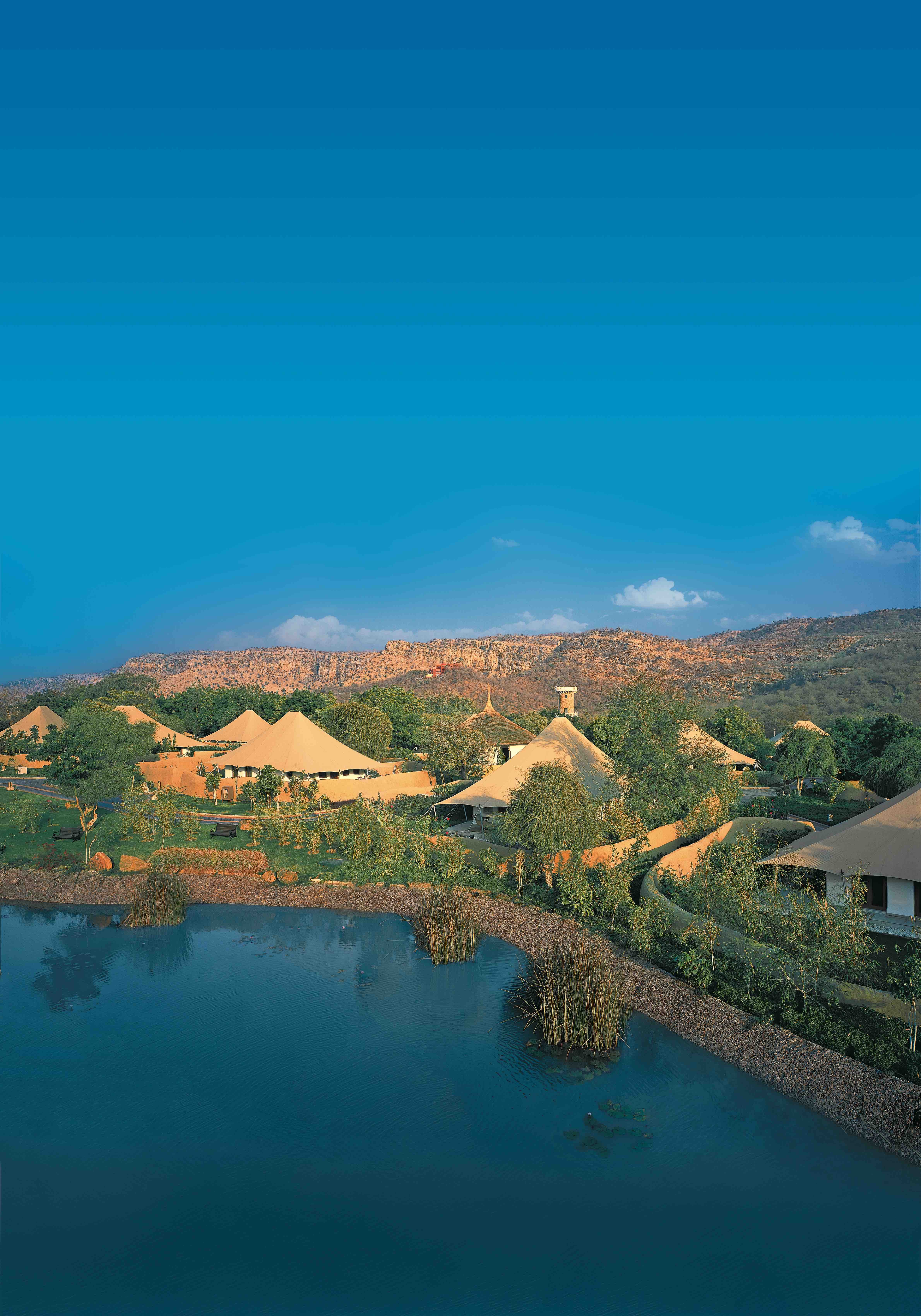 The Oberoi Vanyavilas Wildlife Resort Ranthambhore 13/18