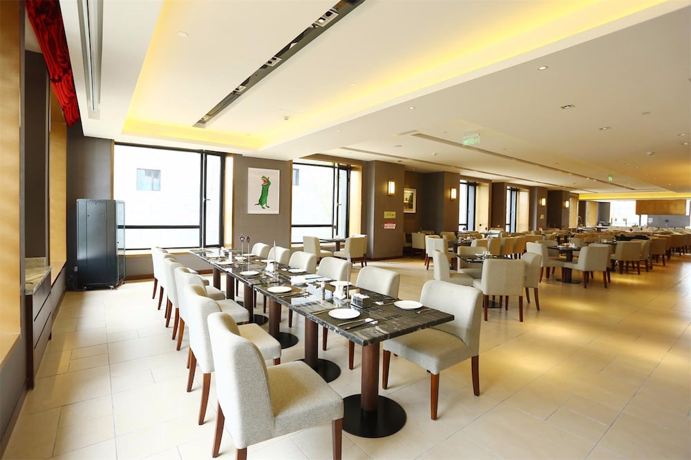 Wojo Hotel 31/50