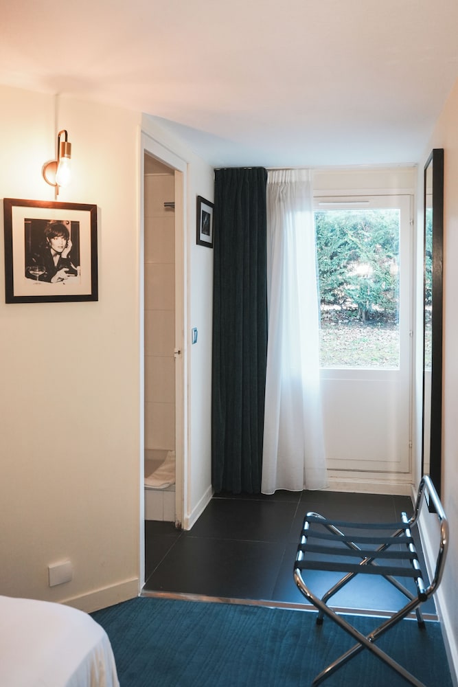 Comfort, Twin Beds, Hotel Acadie Orly Morangis 6/9
