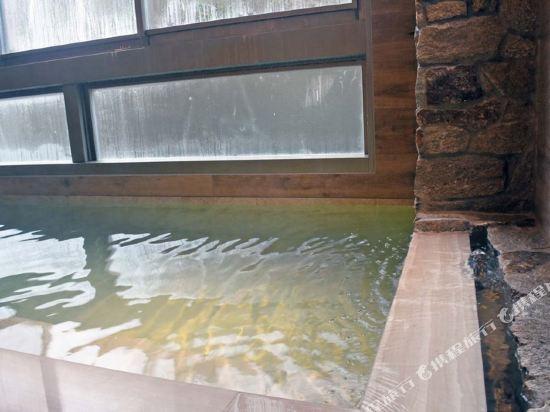 Kitashirakawa Natural Radium Onsen 7/17