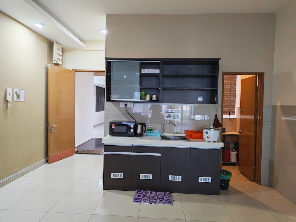 Borneo Coastal Residence @ Imago Mall 9/49