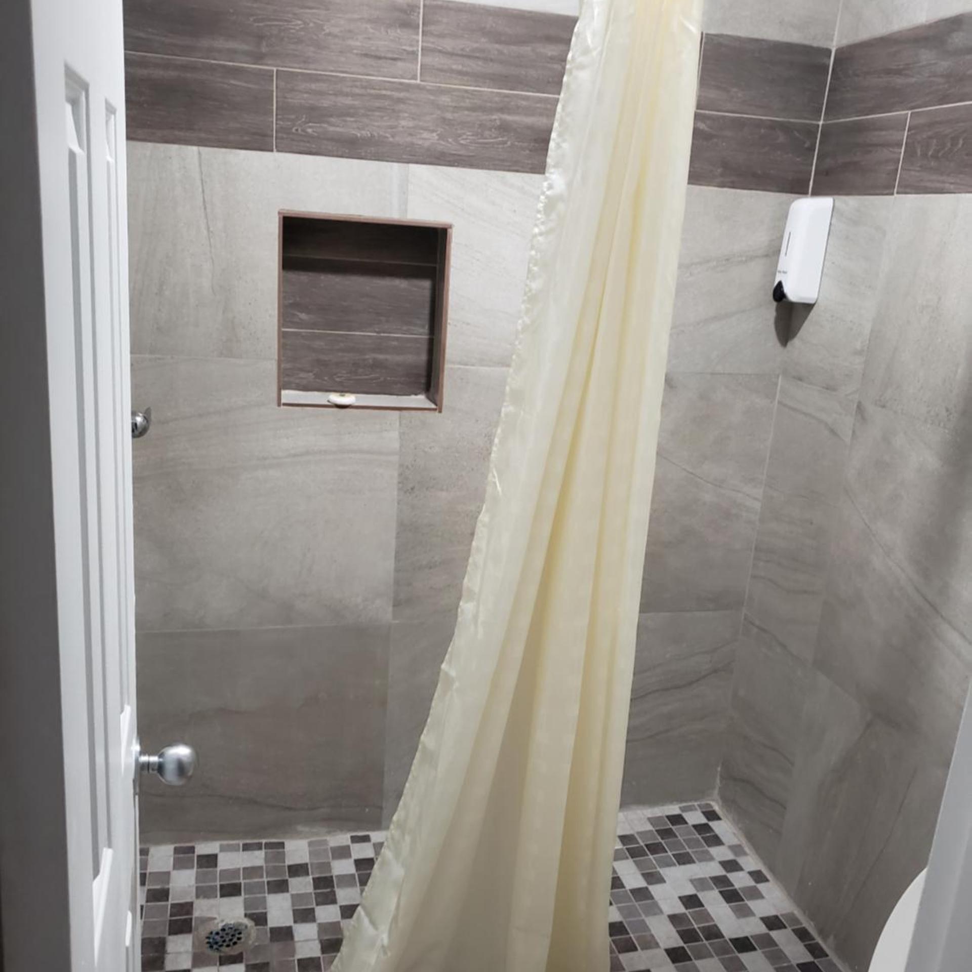 Cotulla Executive Inn 24/40