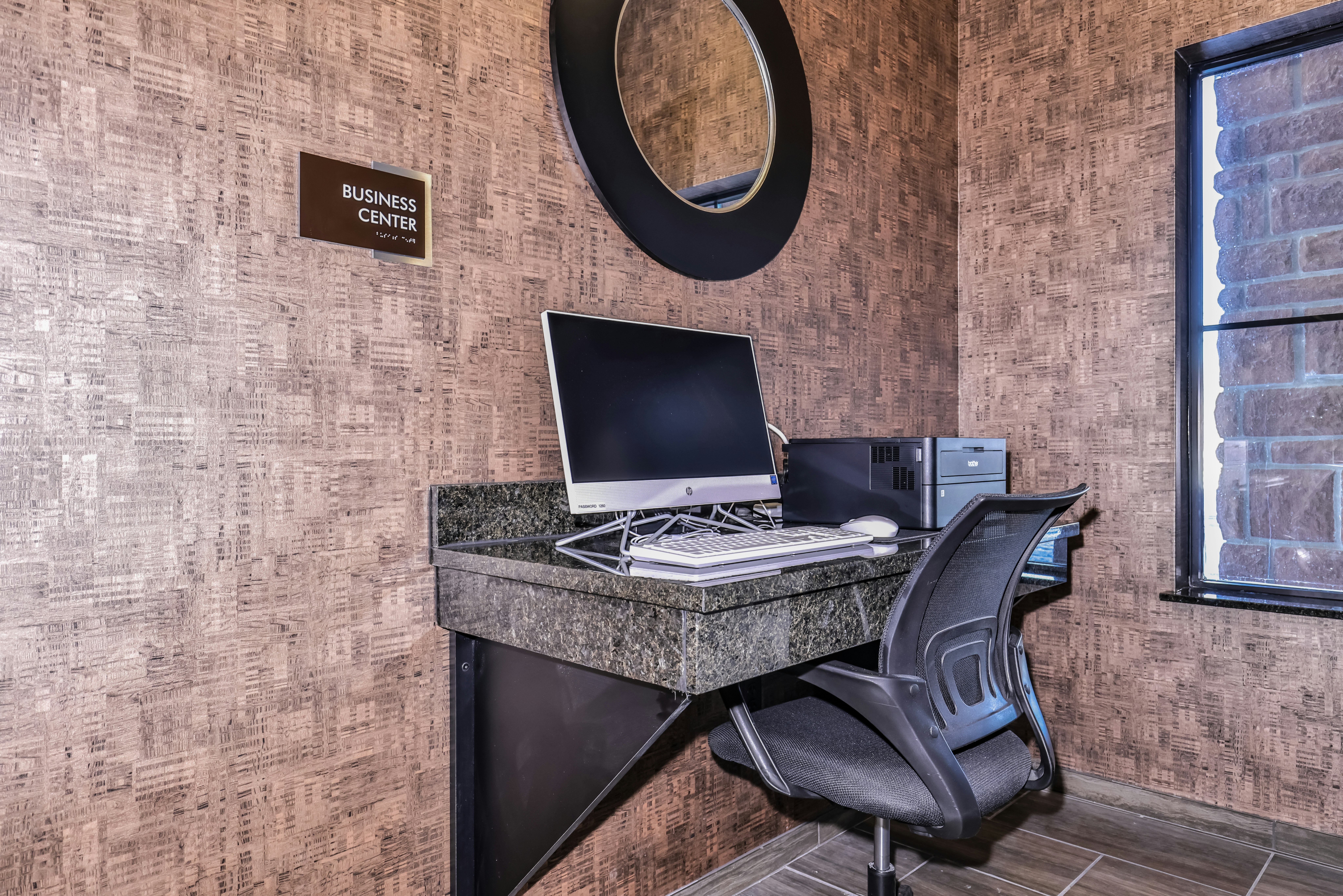 Cobblestone Hotel & Suites - Rhinelander 41/50