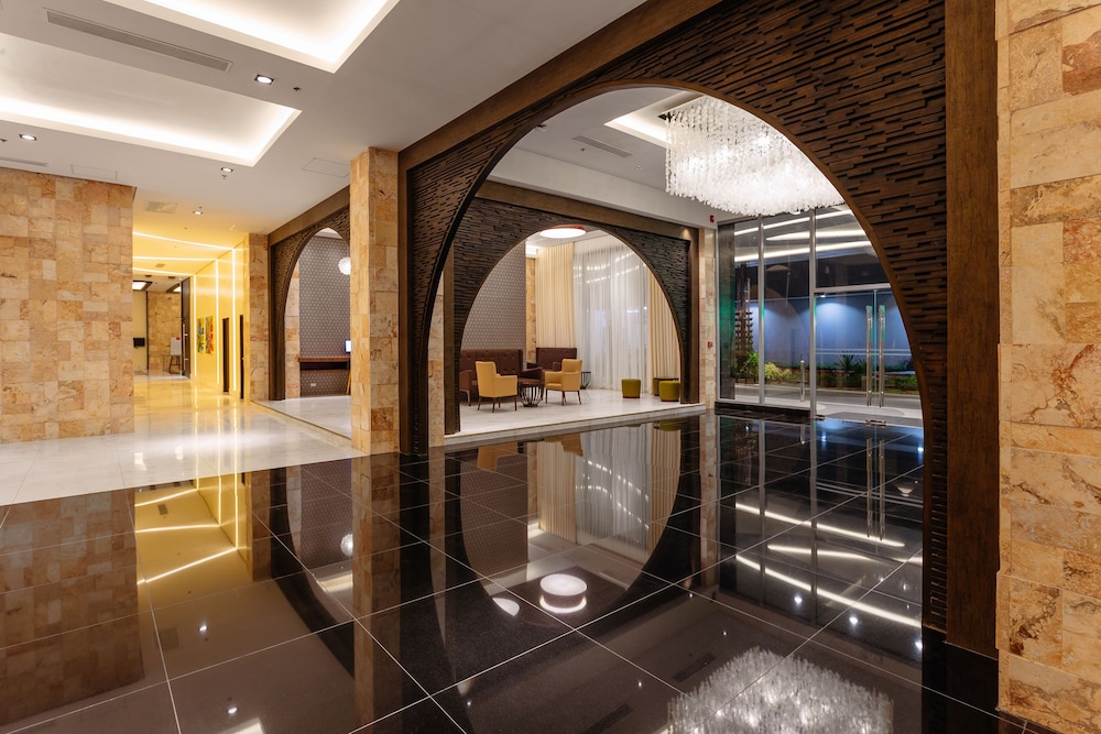Summit Hotel Tacloban 6/63