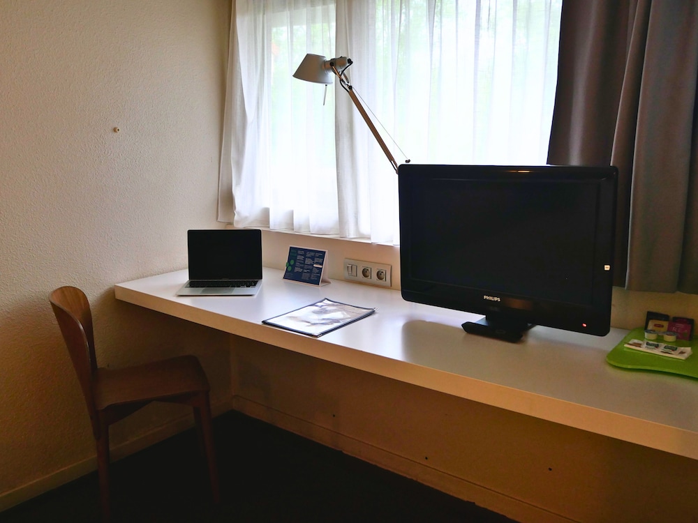 Hotel Campanile Montelimar Les Tourrettes 27/43