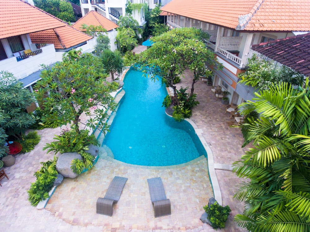 Baleka Resort Hotel and Spa 64/74