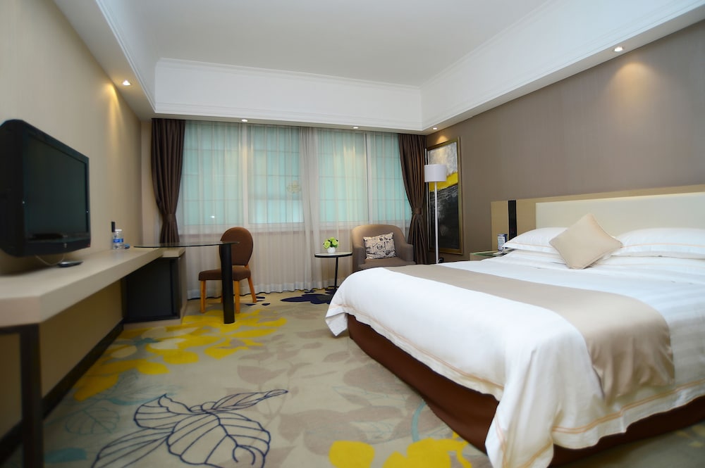 Kaili Hotel 37/68