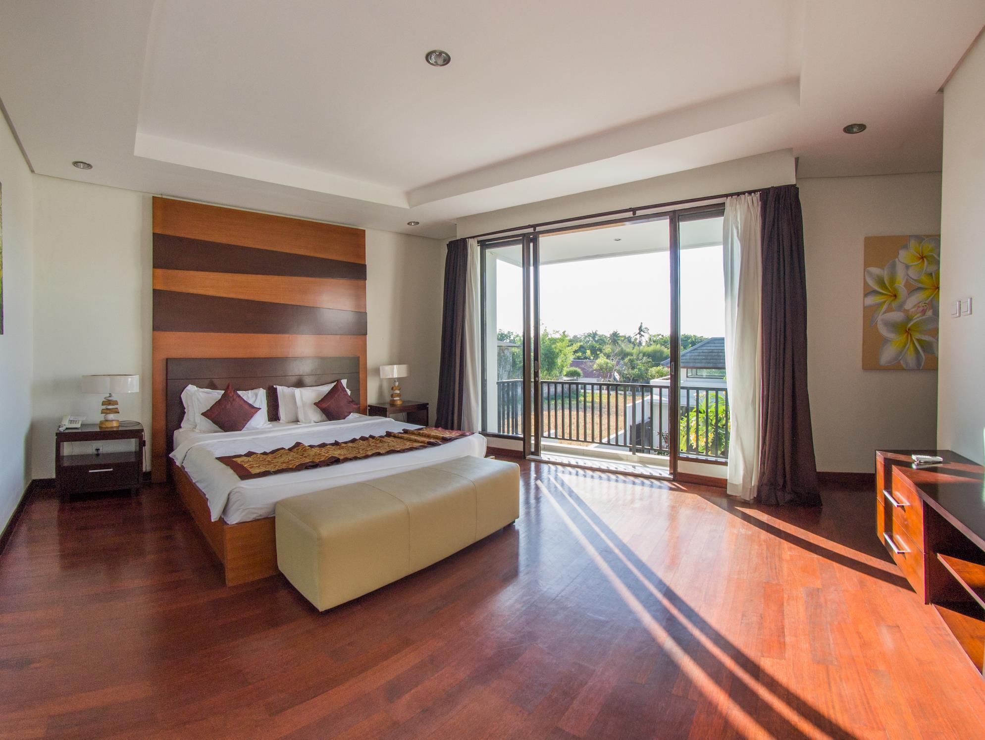Villa Uma Girasole 6/22