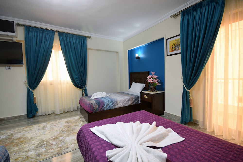 Amin Hotel 16/50
