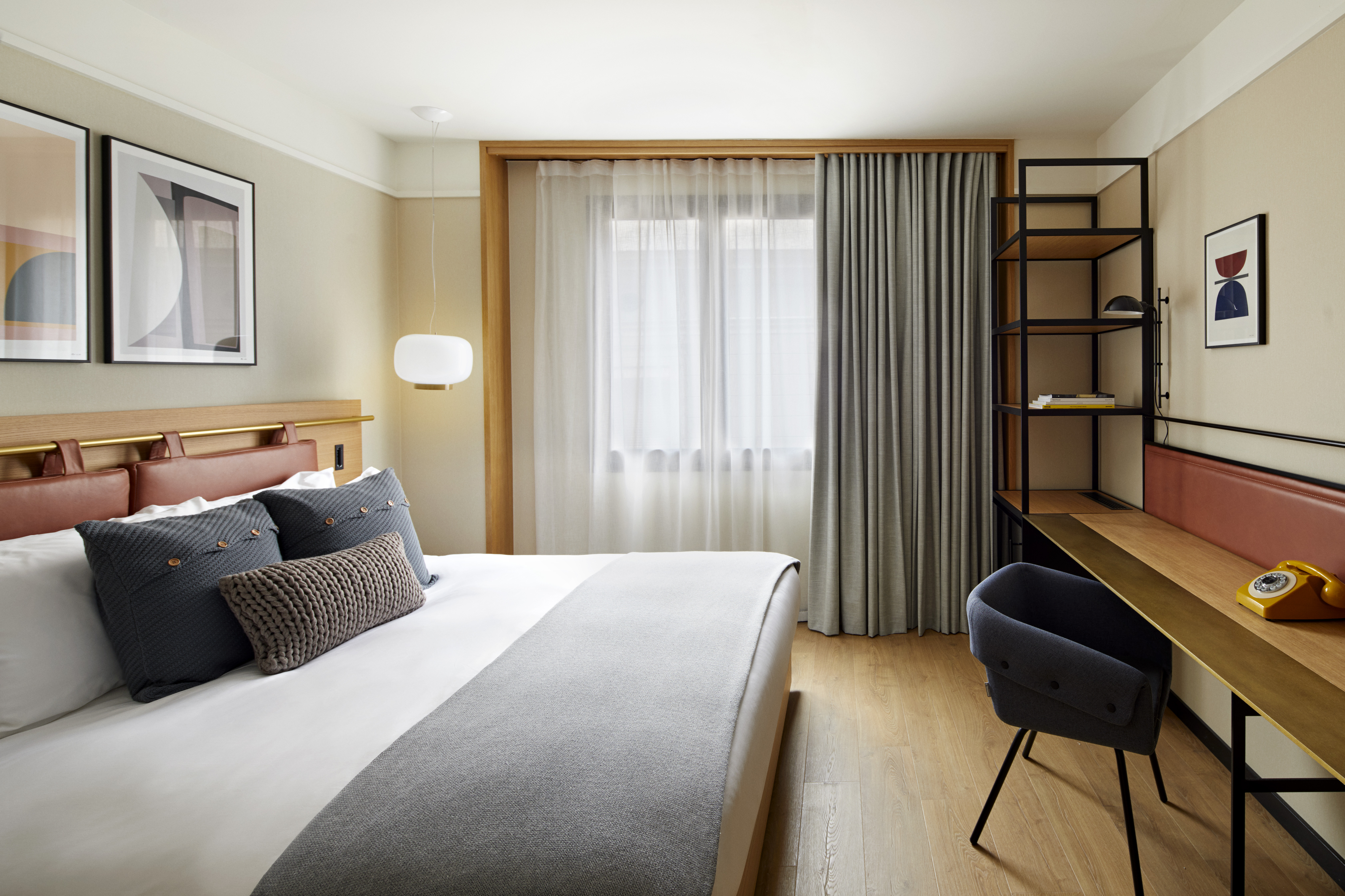 Room, King Bed