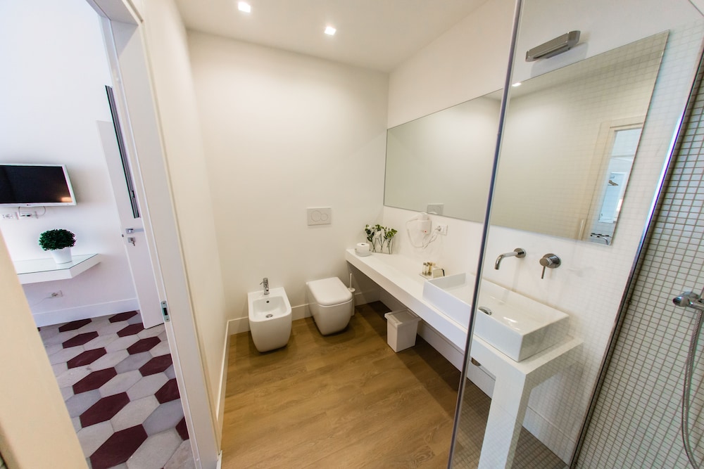 Rhegion B&B 40/40