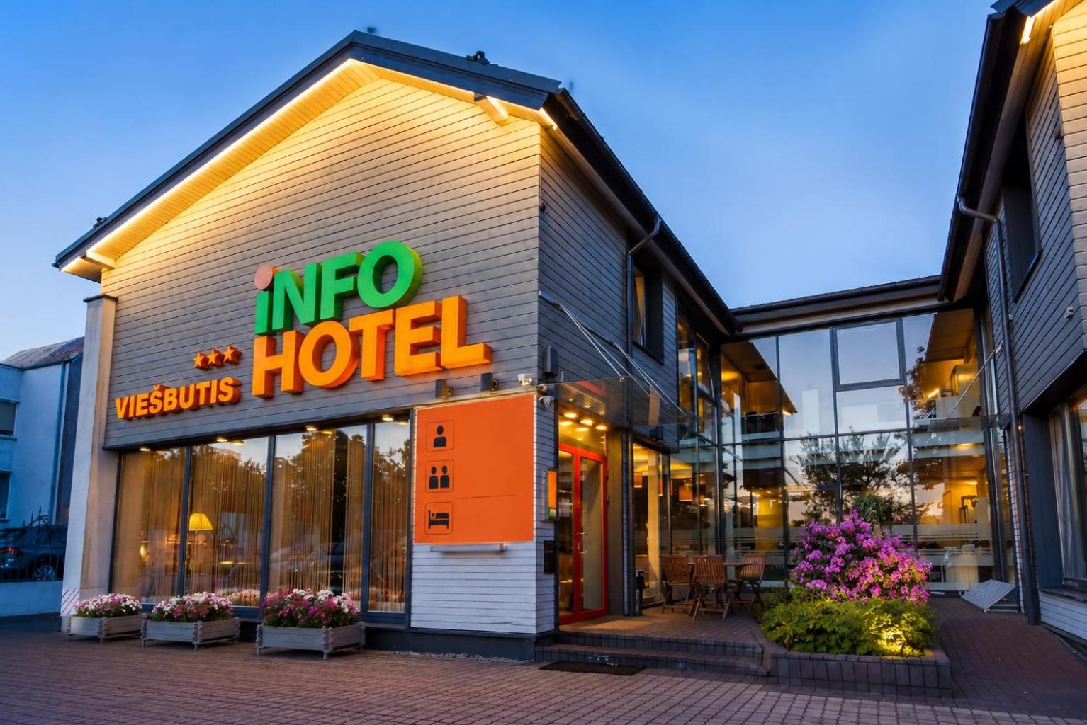 INFO HOTEL 48/50
