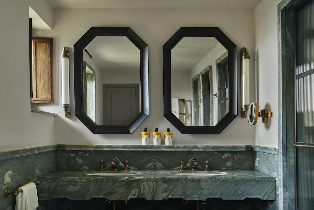 Premium, King Bed, Villa San Michele A Belmond Hotel Florence 4/5