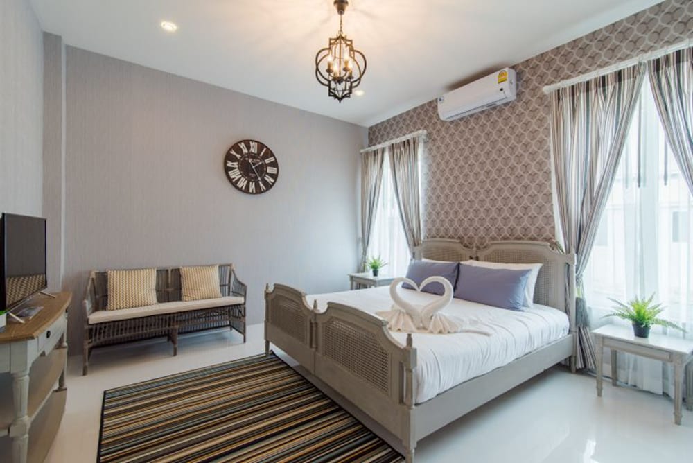 Wan Arun Houses 23/40