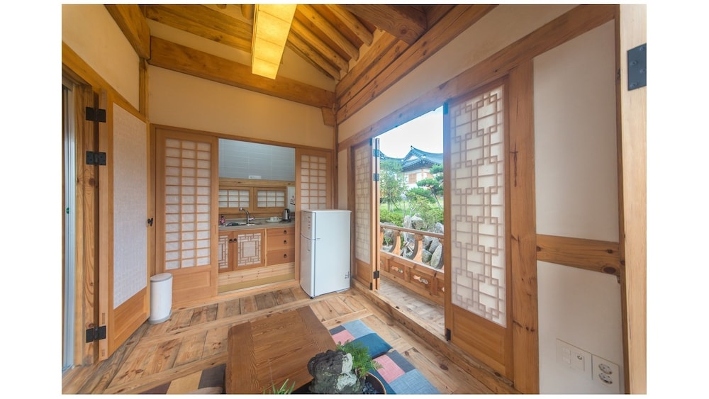 Canopus Resort Pension 30/50