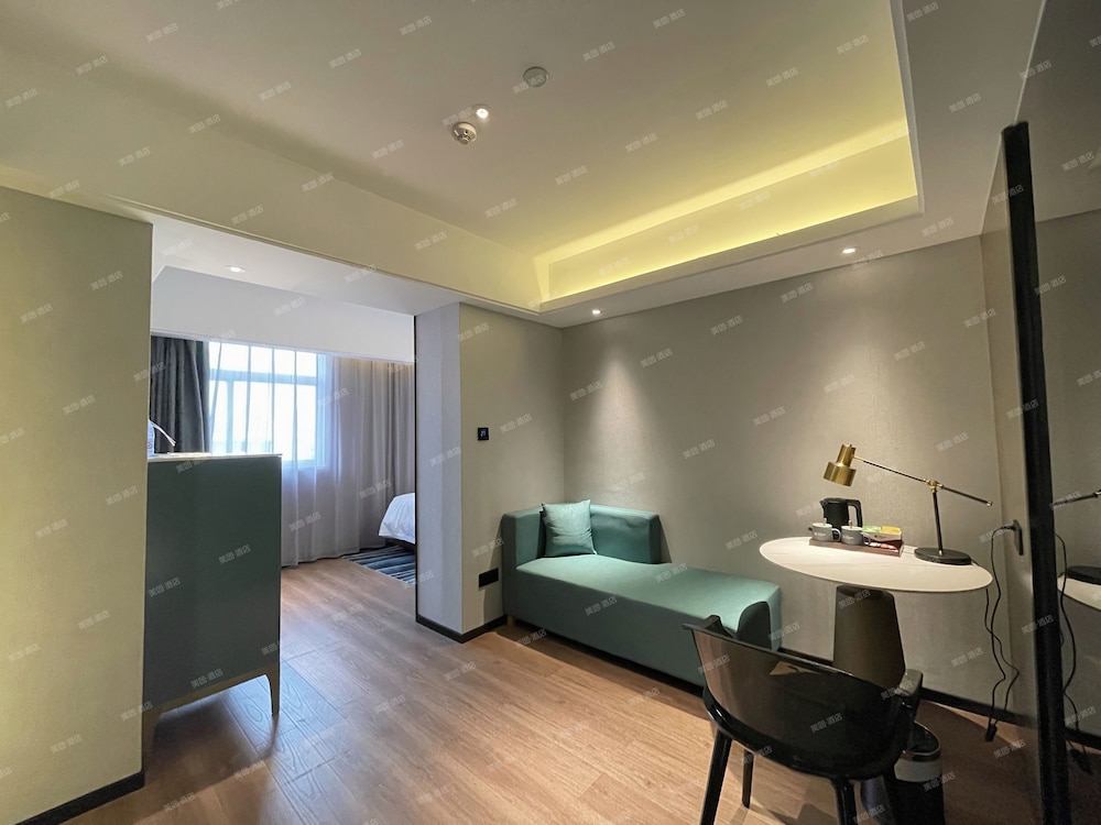 Ramada Encore by Wyndham Guangzhou Jiangnan West 39/60