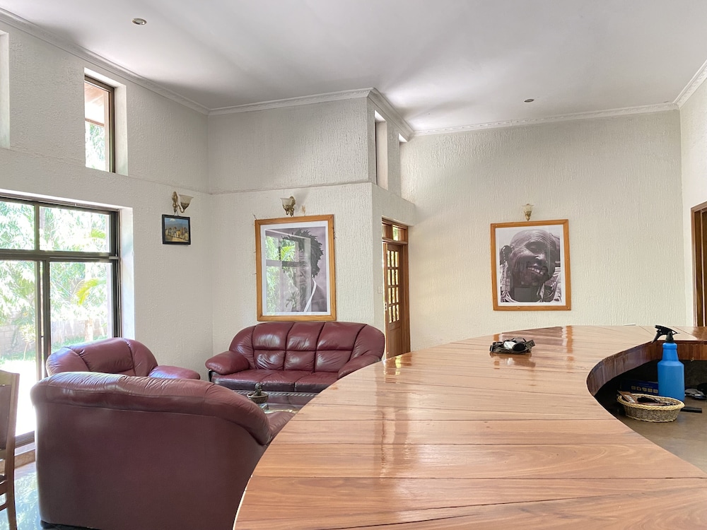 Sangana Lodge 28/50