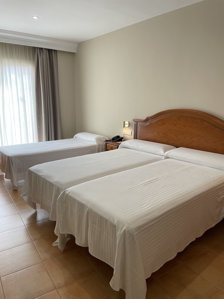Room, Triple, 3 Beds