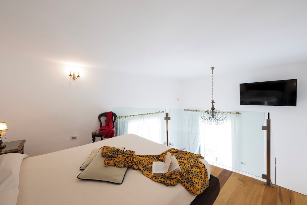 Residenza Luce 22/50