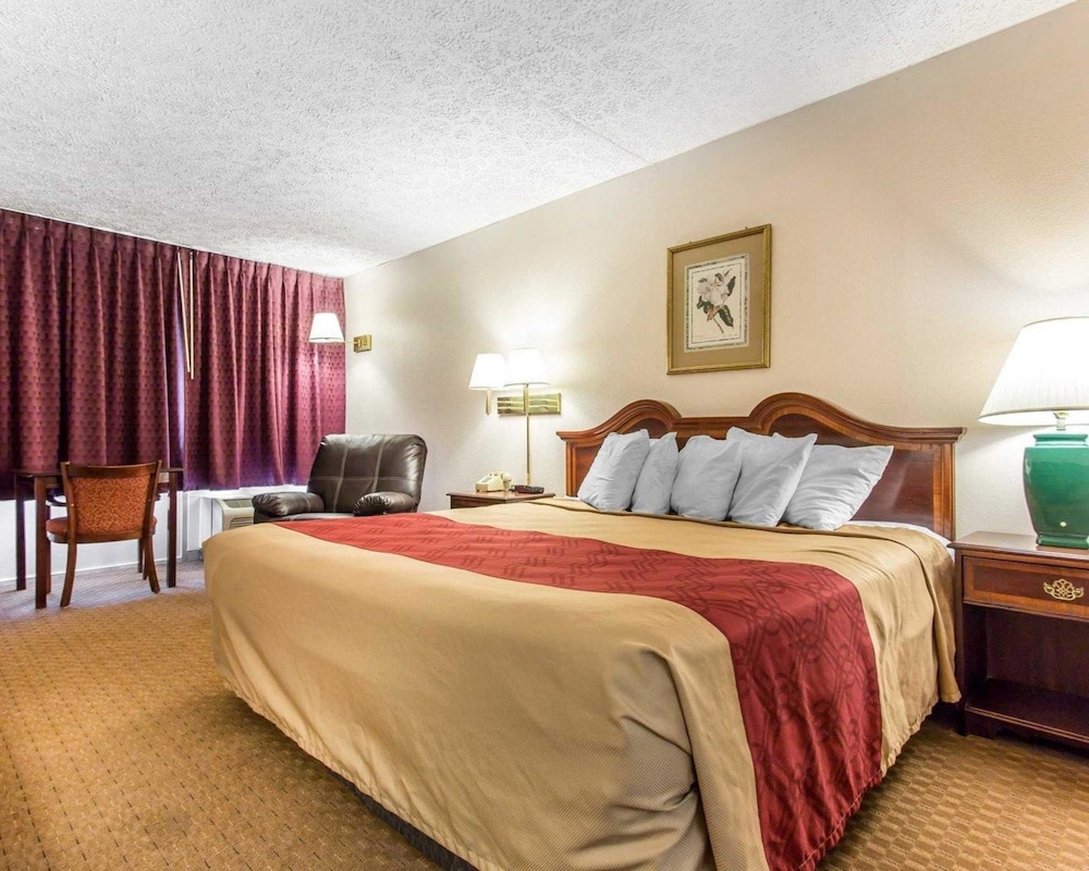 Econo Lodge Eden, NC 6/29
