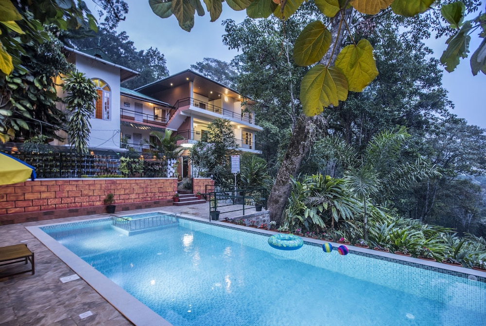 Spice Jungle Resort 3/58