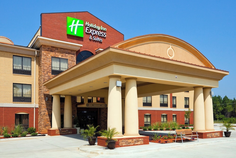 Holiday Inn Express Hotel and Suites Greenville 4/64