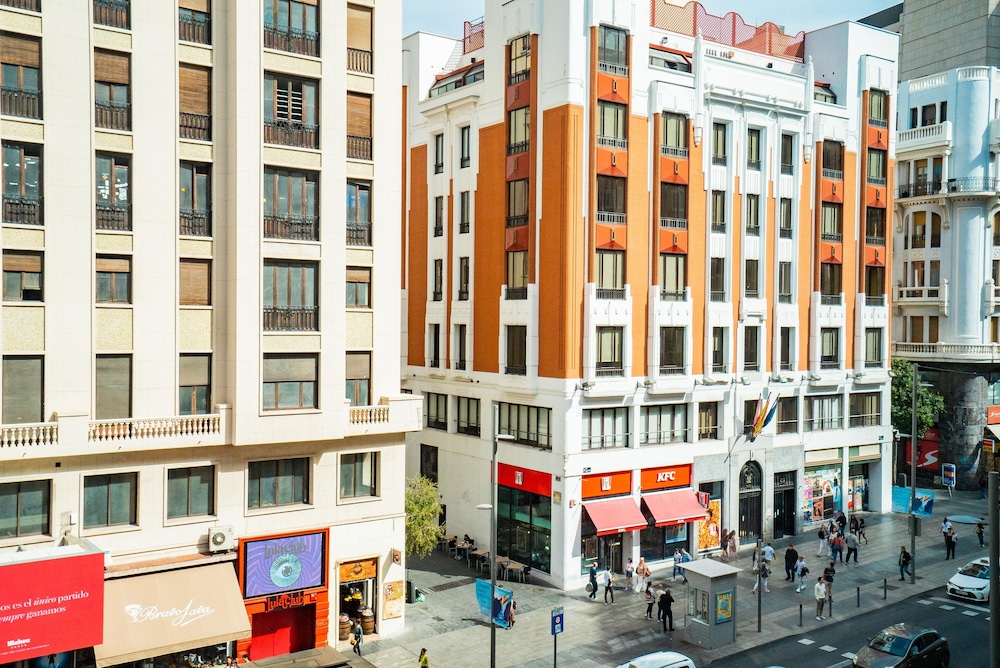 Smartr Madrid Gran Via 47 3/62