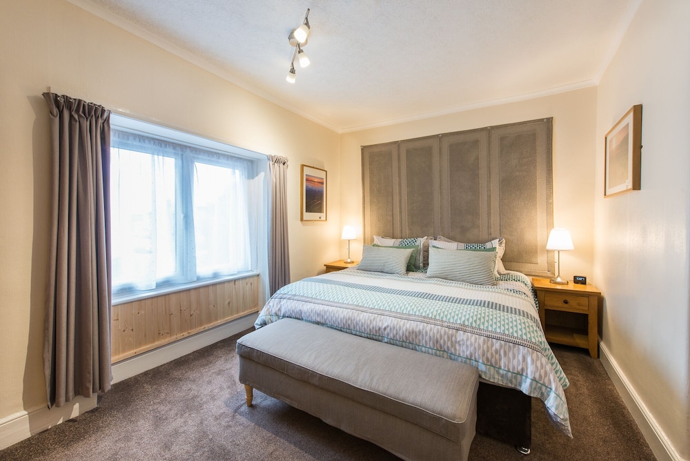 Room, Double Bed, Large