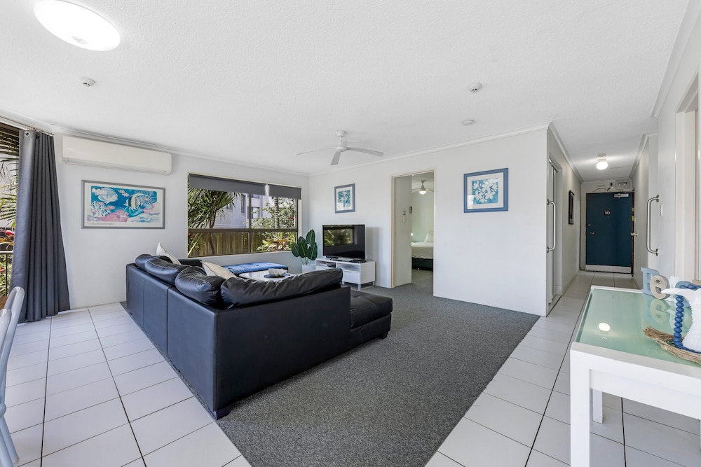 Kalua Holiday Apartments 12/69