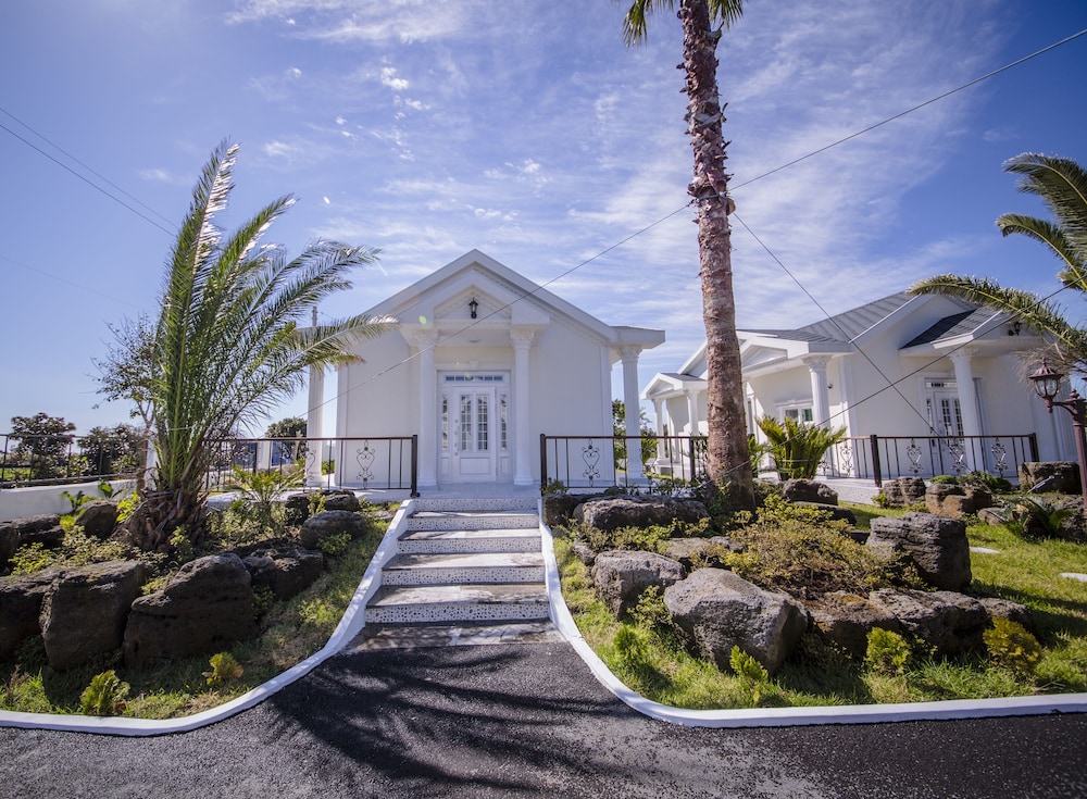 Jeju Washington Pension 24/32