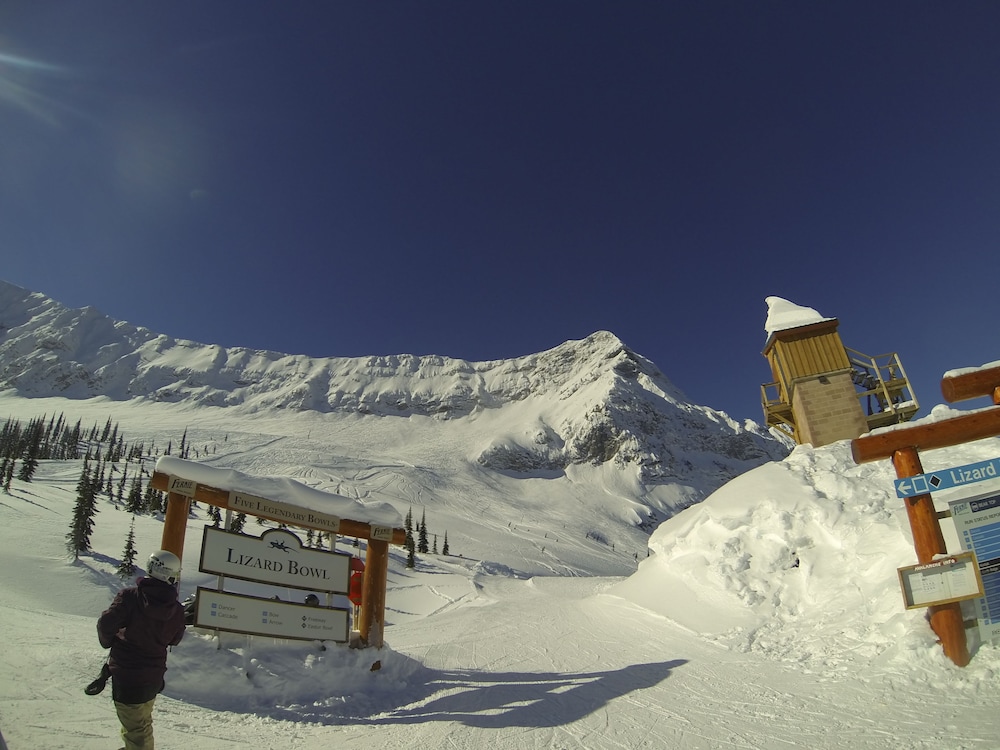 Fernie Slopeside Lodge 12/20