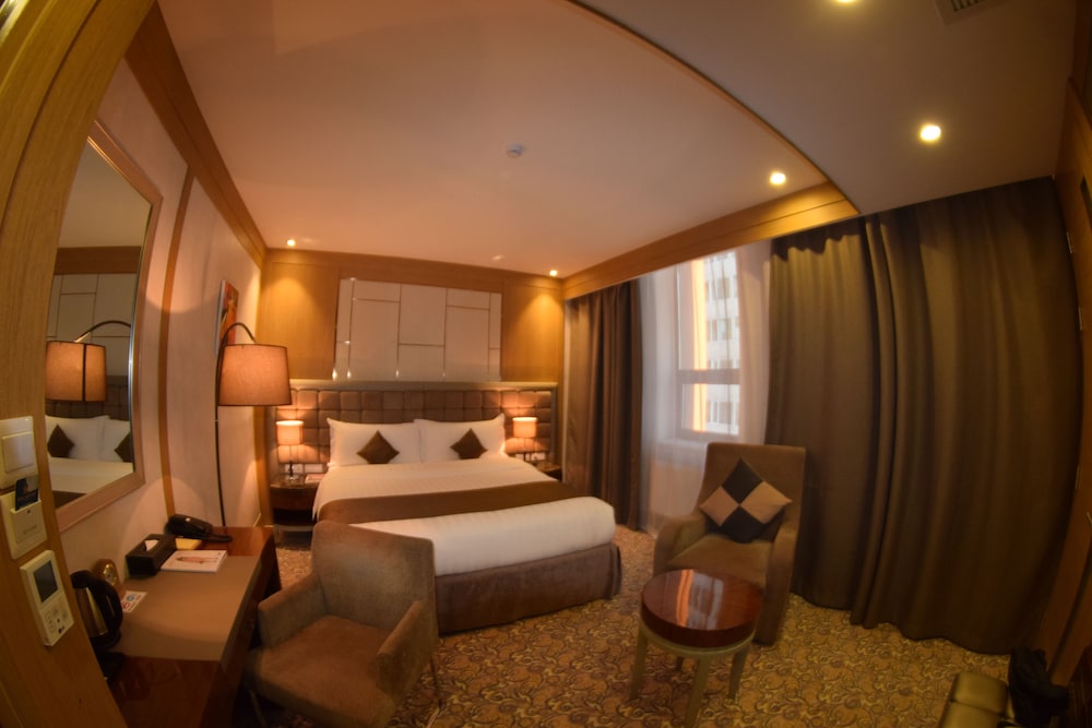 Royal Mountain Hotel 18/50