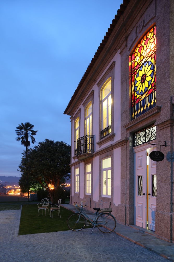SOLAR EGAS MONIZ CHARMING HOUSE AND LOCAL EXPERIENCE 3/50