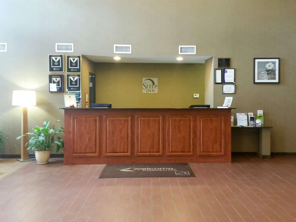 Sleep Inn & Suites Pleasant Hill - Des Moines 5/37