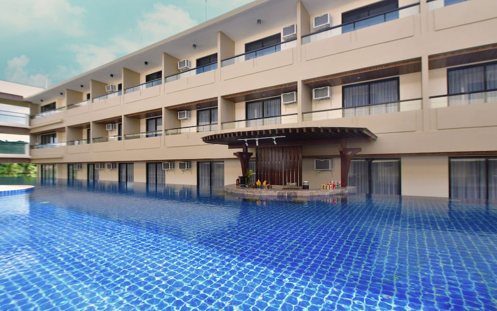 Canyon Hotels Resorts Boracay 4/50