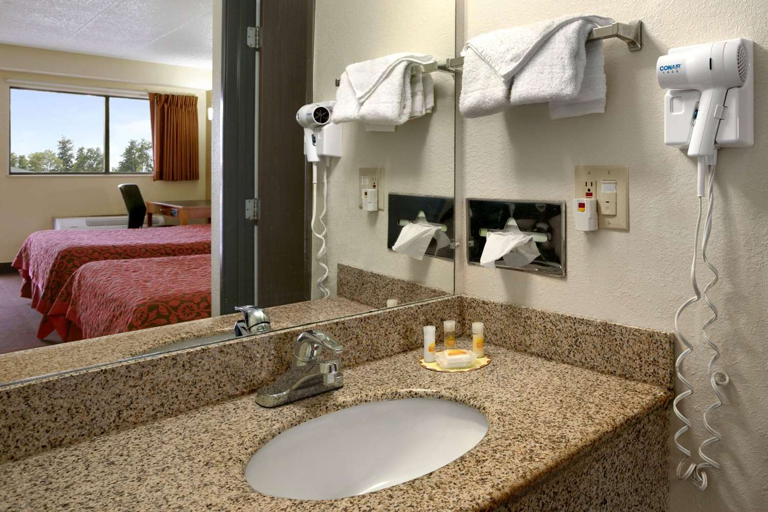 Days Inn by Wyndham Cloverdale Greencastle 47/50
