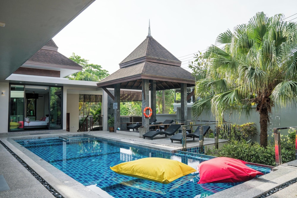 Narintara Villas 38/40