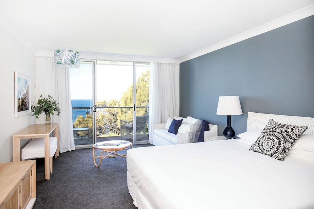 Ocean, Deluxe, King Bed